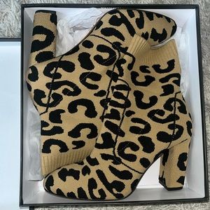 Stylish Leopard Print Ankle Booties